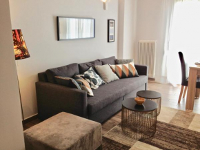 Central Athens Elegant Apartment